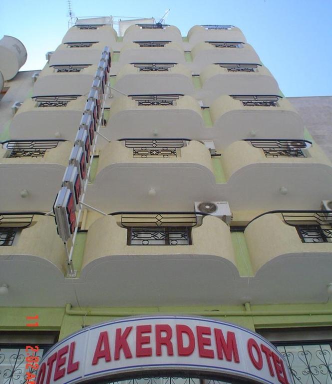 Akerdem Hotel Кушадасъ Екстериор снимка