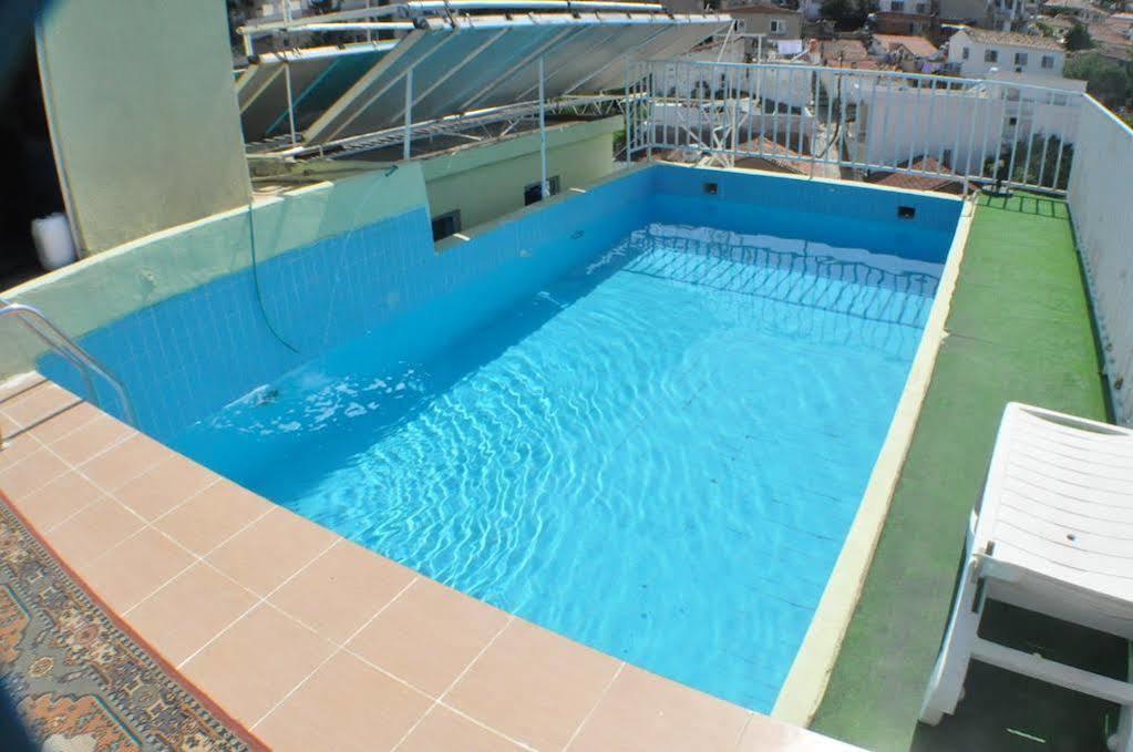 Akerdem Hotel Кушадасъ Екстериор снимка